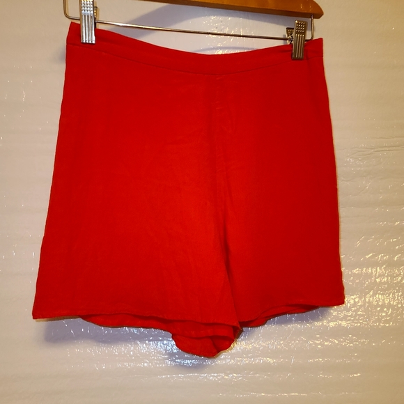 Aritzia Wilfred Emelyn Shorts Red High  Waisted Shorts - Picture 9 of 12